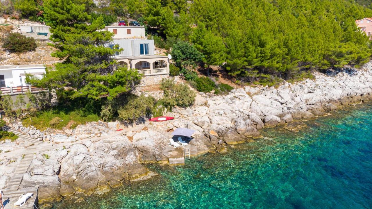 Apartments By The Sea Cove Zaglav, Korcula - 12208 Prizba Bagian luar foto